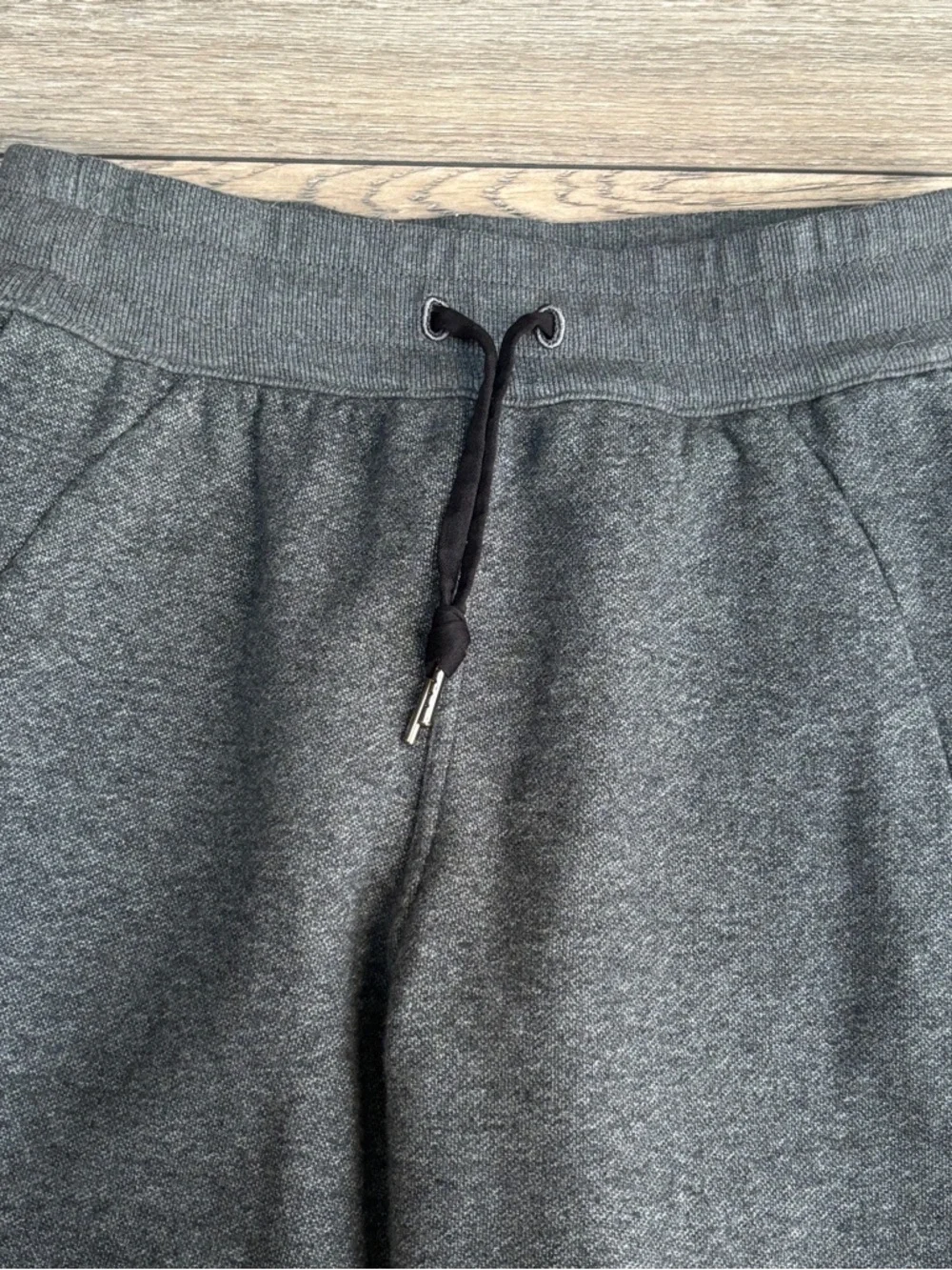 Women’s Lululemon Jogger Sweatpants Drawstring Pockets Gray Sz 8